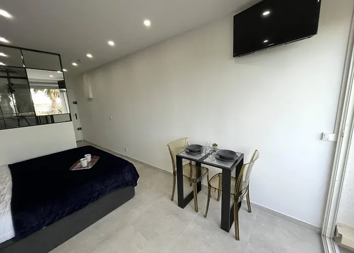 2 Couchage Cap D'agde Naturisme Cn0404-648 *